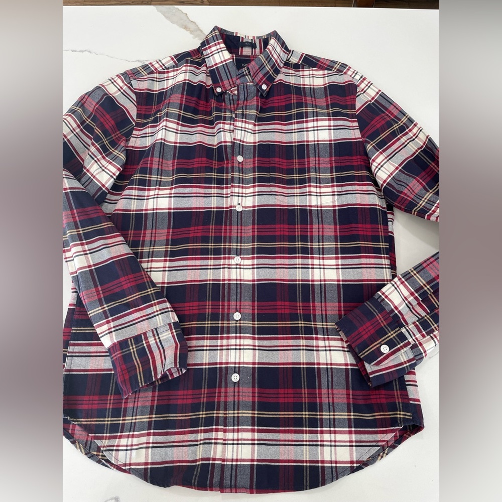 J. CREW SLIM FIT OXFORD PLAID LONG SLEEVE BUTTON M